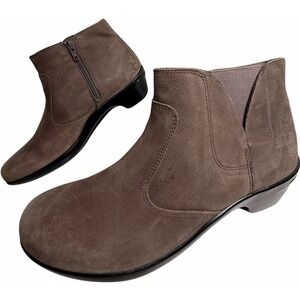 Aravon Kitt Bootie Taupe Leather Ankle Boots Comfort Zip Women's 11 B Orthopedic